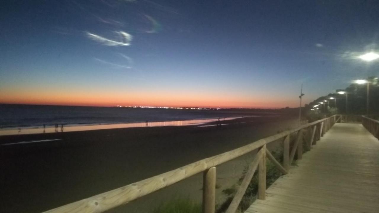 אל פוארטו דה סנטה מריה Primera Linea Playa Puerto Santa Maria Vistas Infinitas Limpieza Excepcional Parking מראה חיצוני תמונה